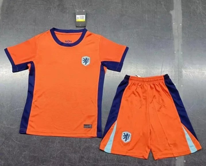 24-25 Netherlands home game