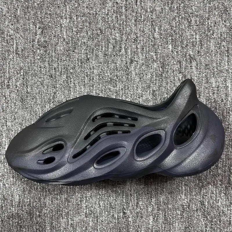 hole shoes black and blue