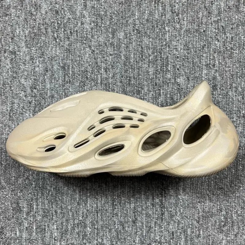 hole shoes sage