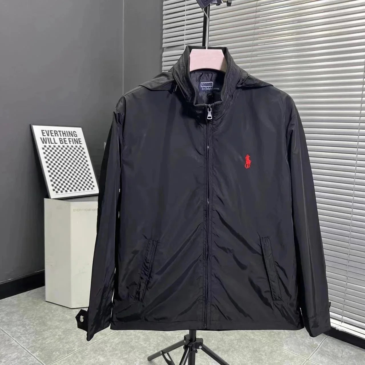 Ralph Lauren --Black