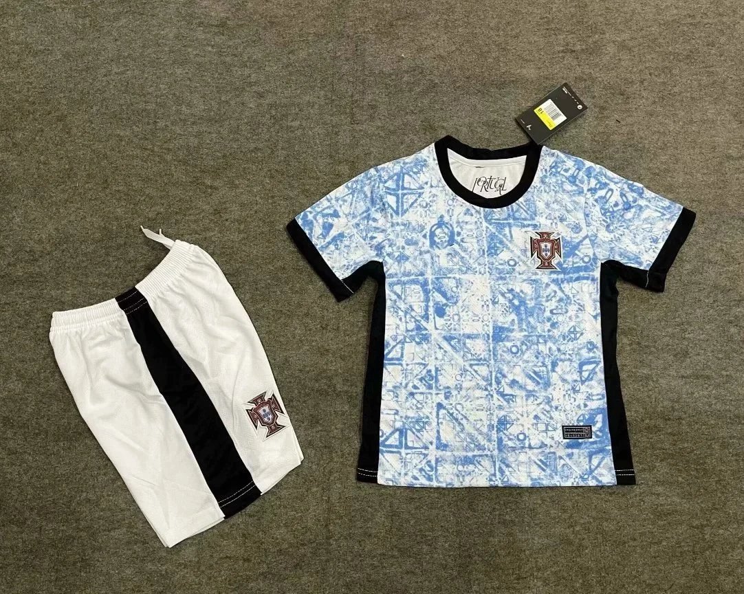 24–25 Portugal away game