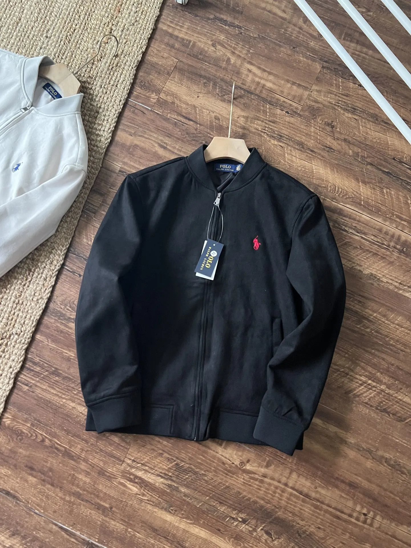40  zipper jacket