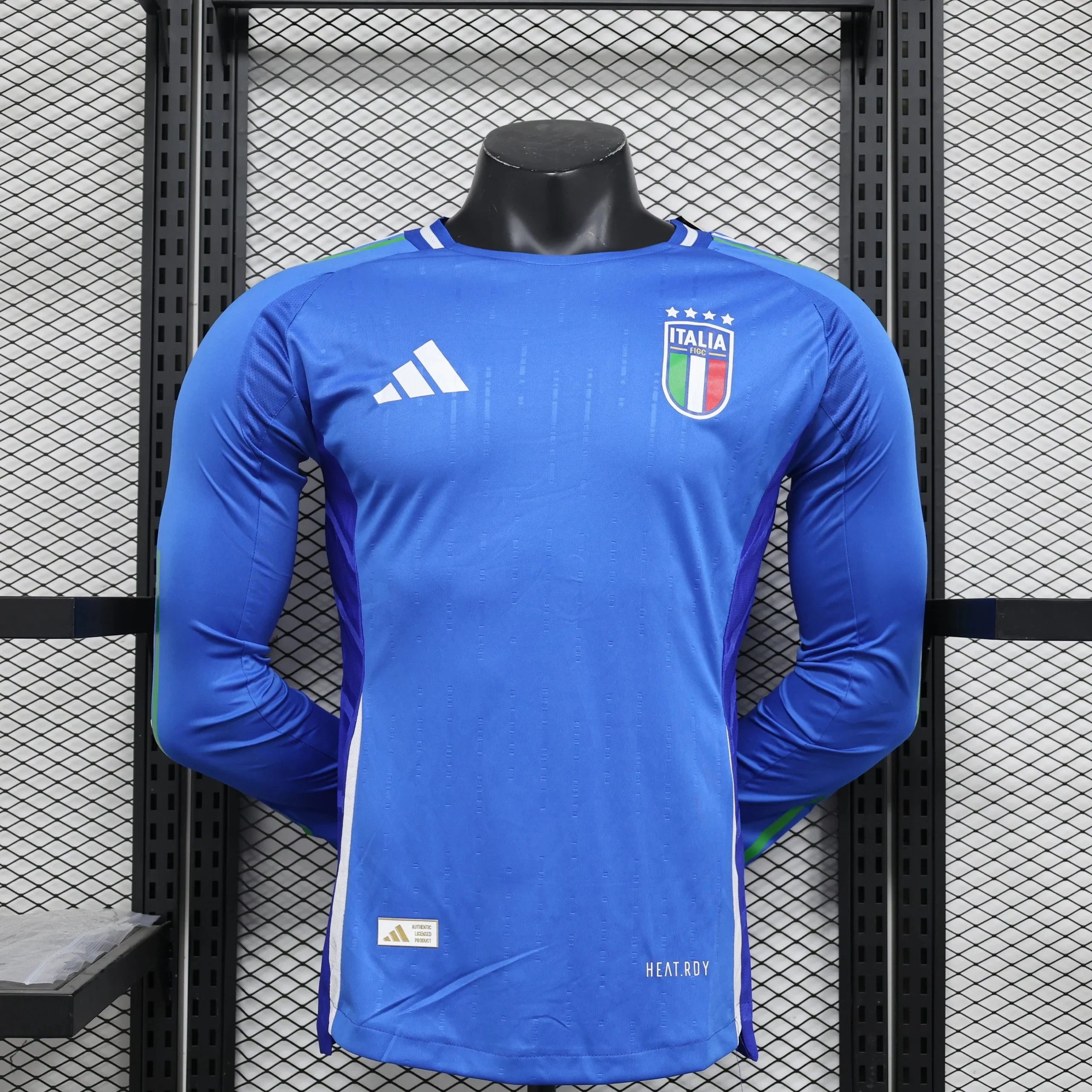 Italian long-sleeved