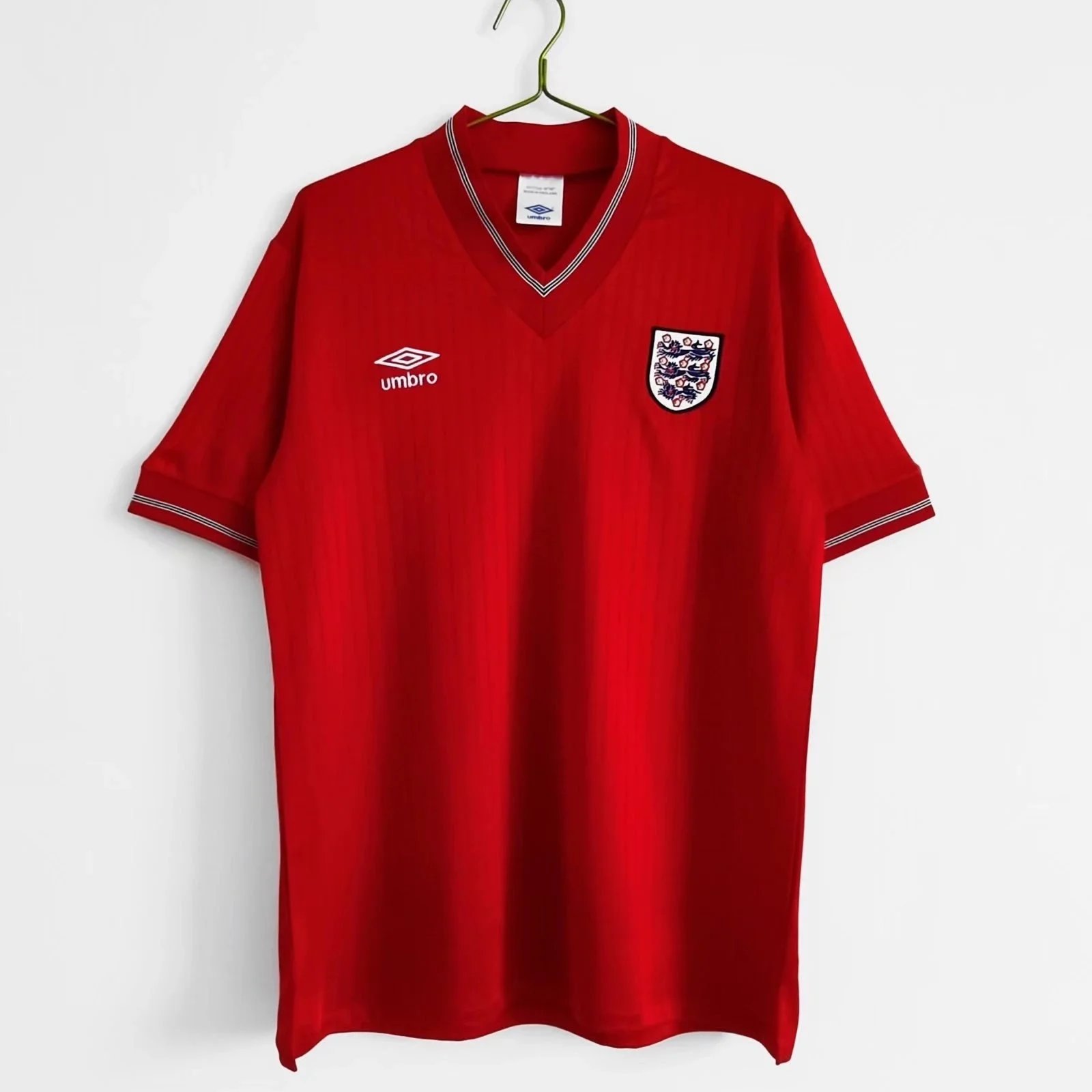 8487 England away game