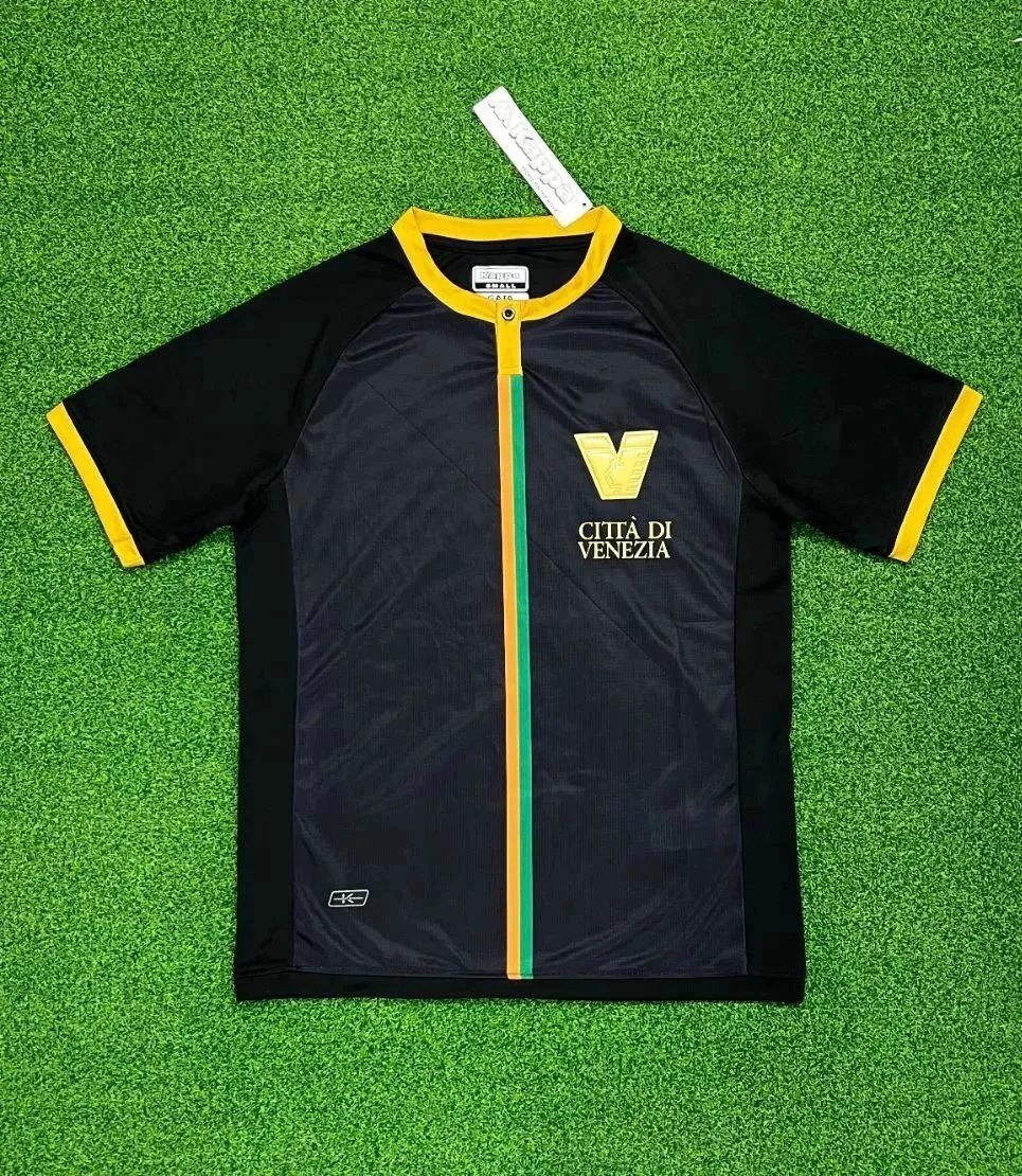 23/24 Serie A: Venezia at home