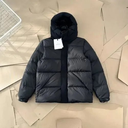 Hooded short down jacket
