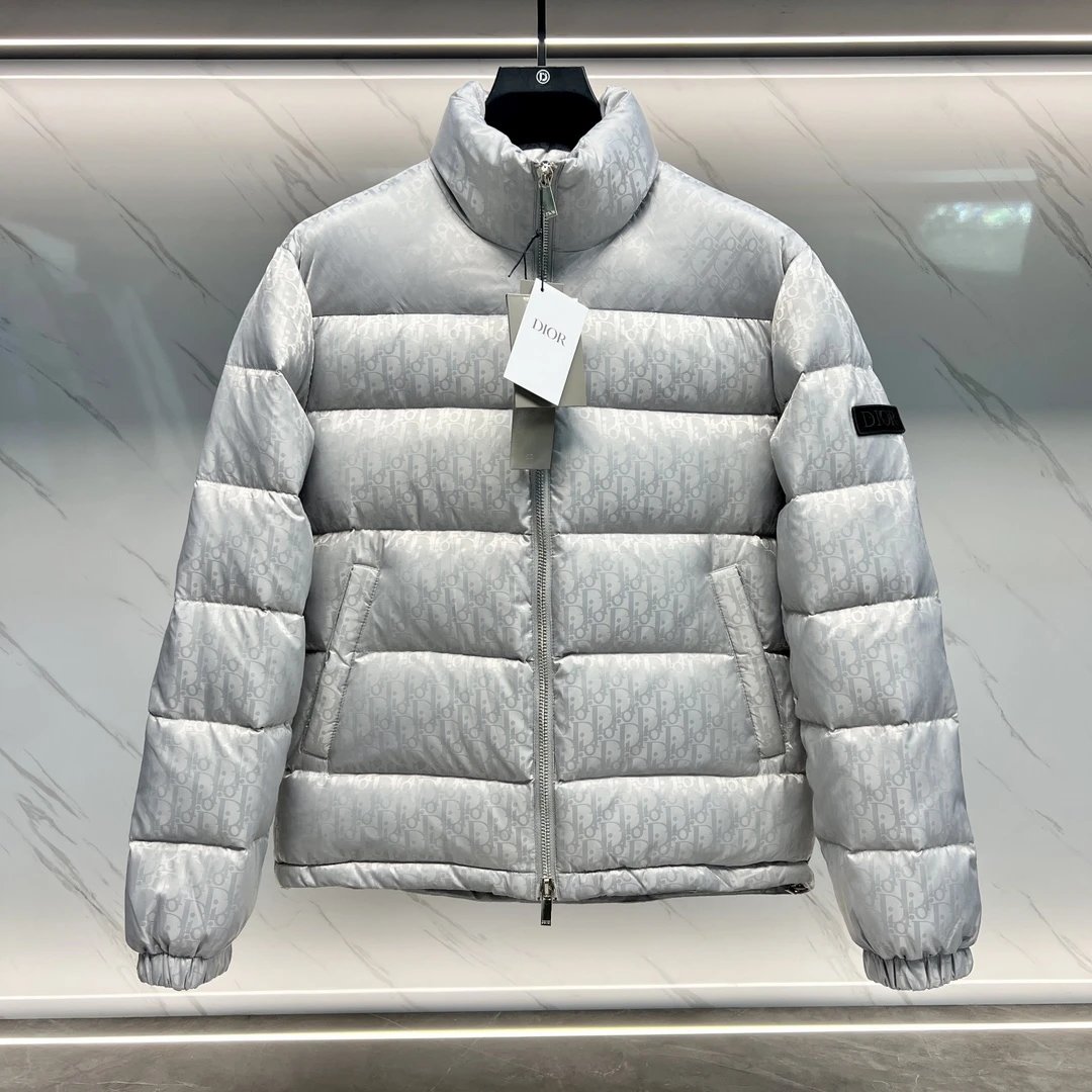 03-Gray-White