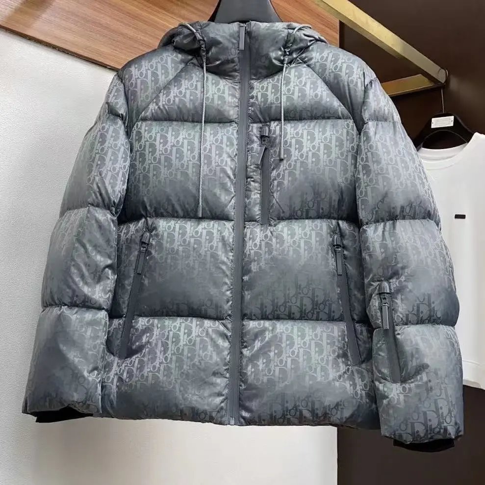 04-Grey (Hooded)