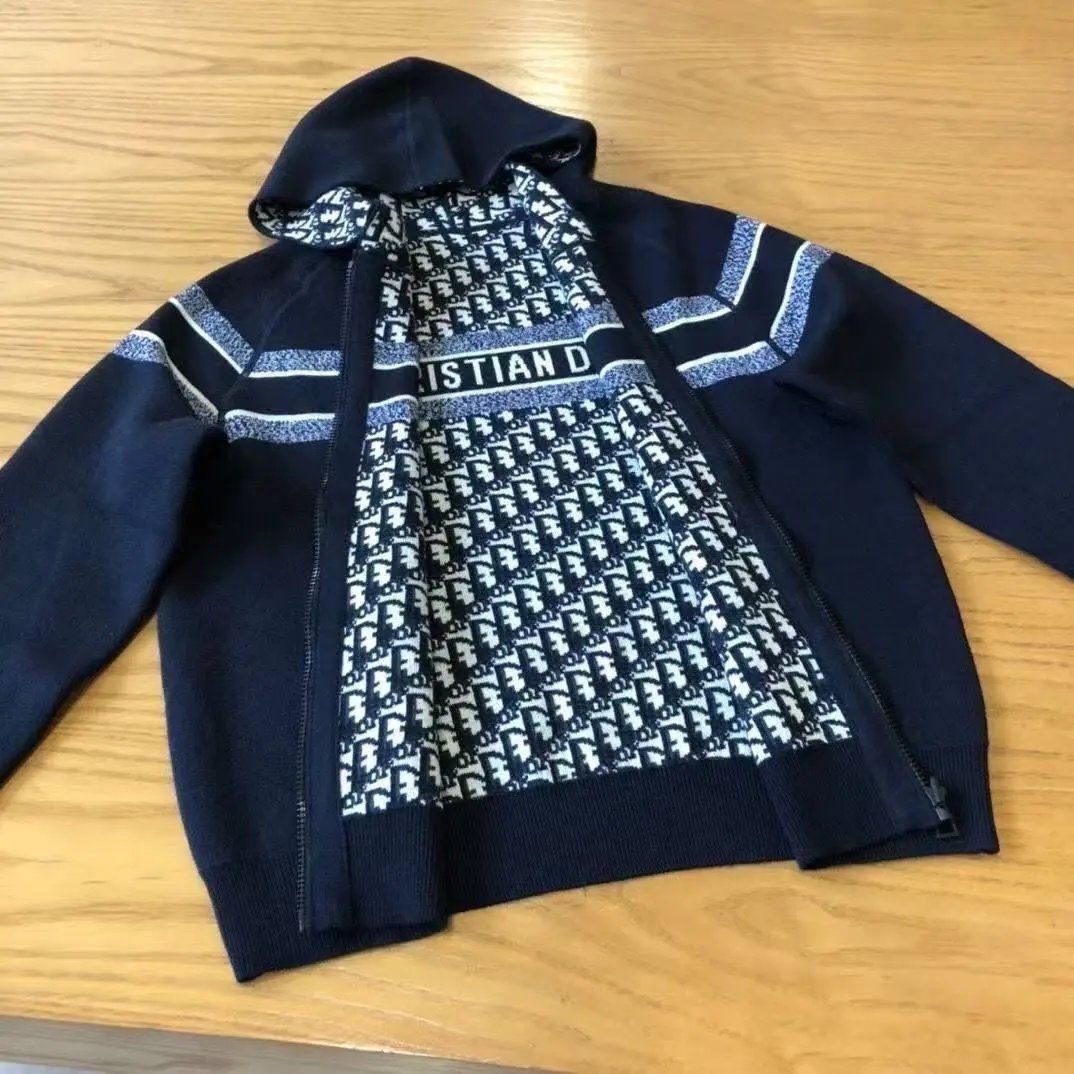 02 Sweater-Royal Blue