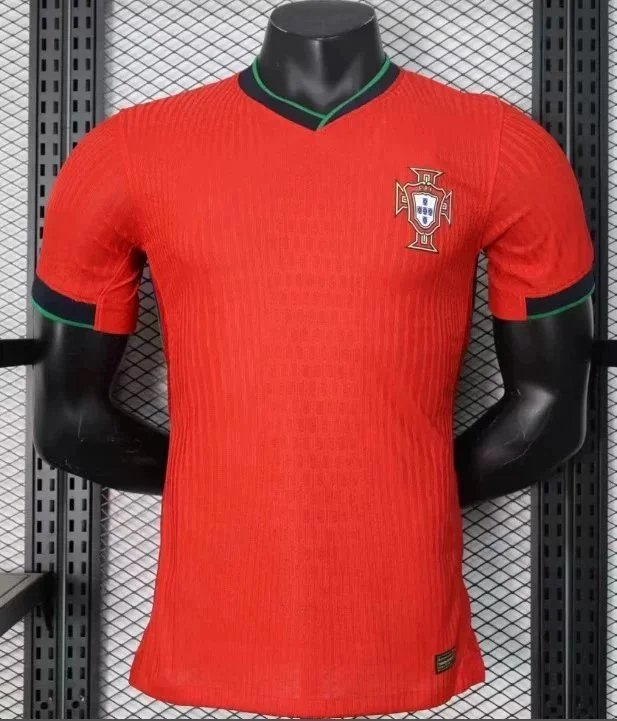 24–25 Portugal home game