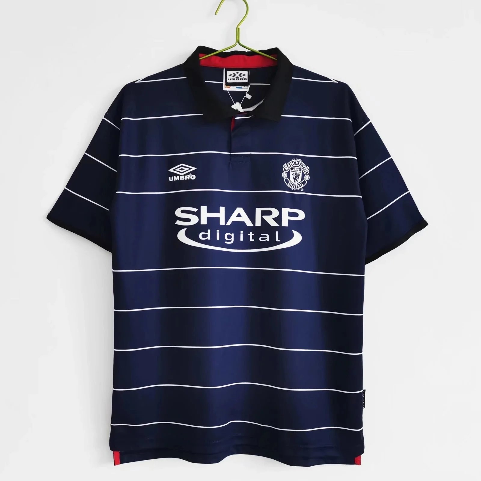 9900 Manchester United away