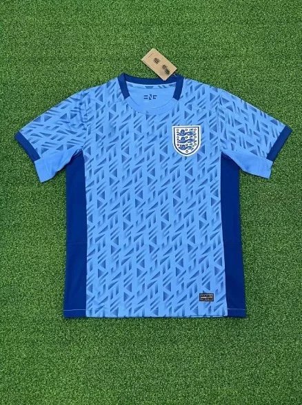 2425 England away 3