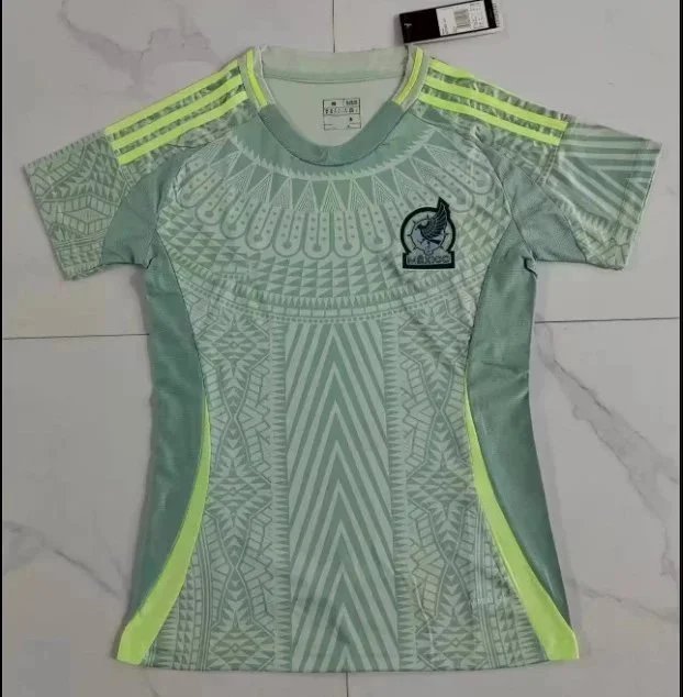 24-25 Thai-style women’s clothing, Mexican away game