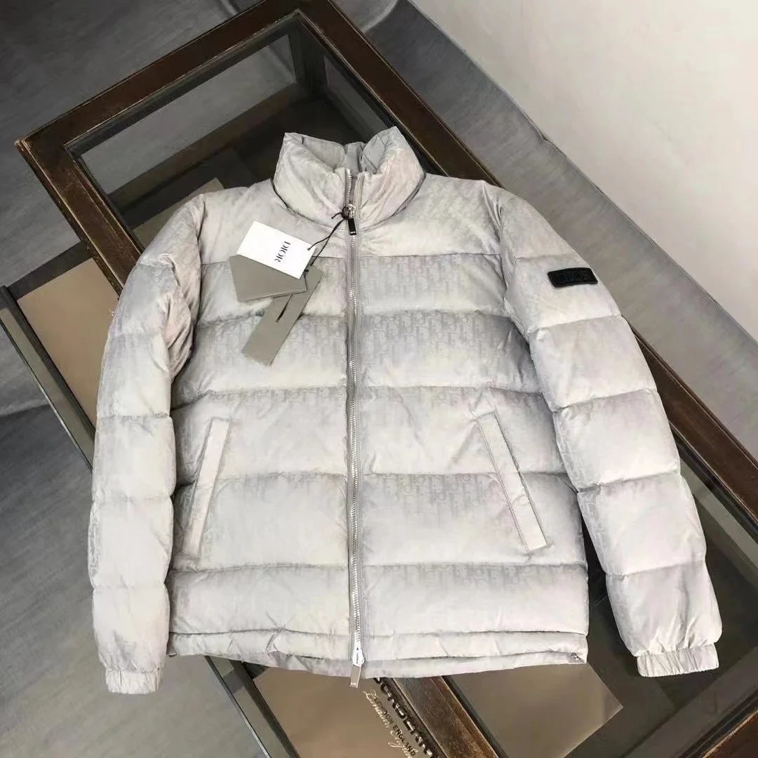 06 White