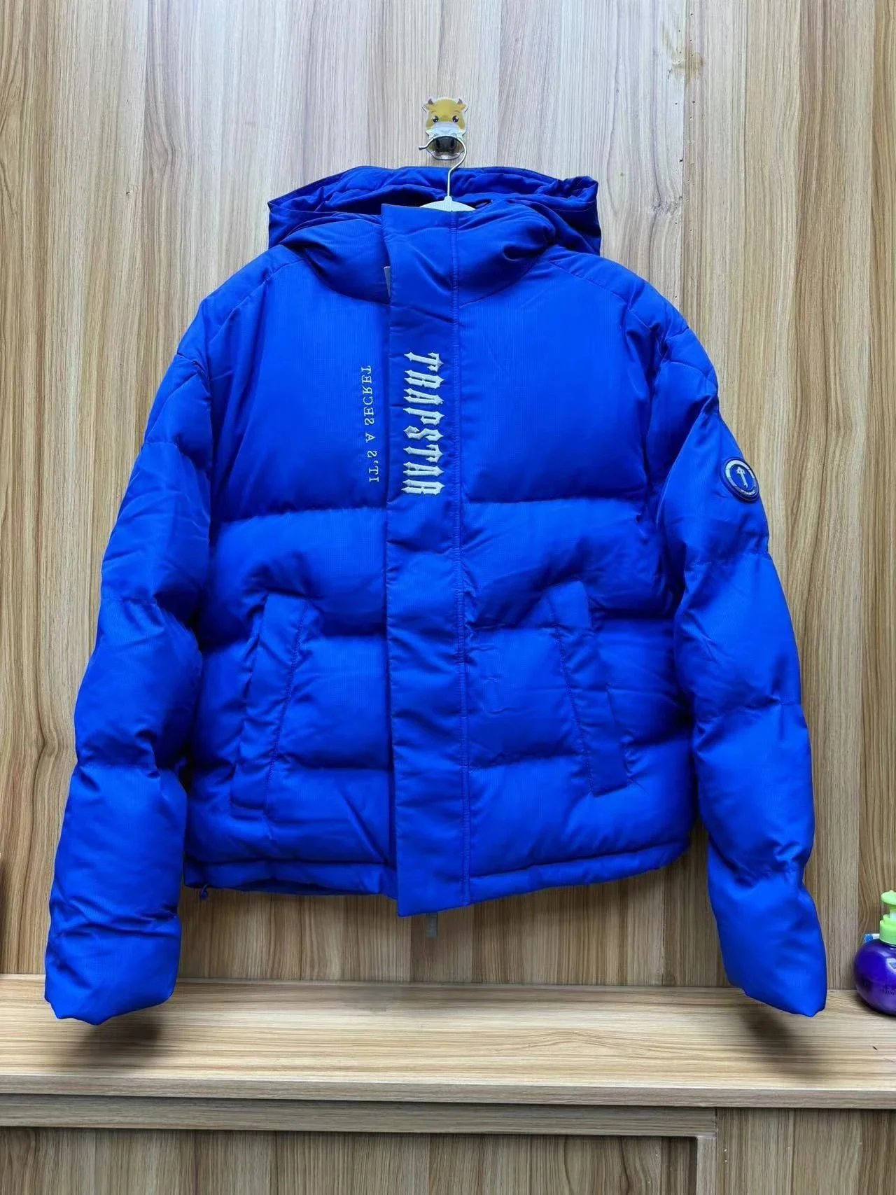 10 blue