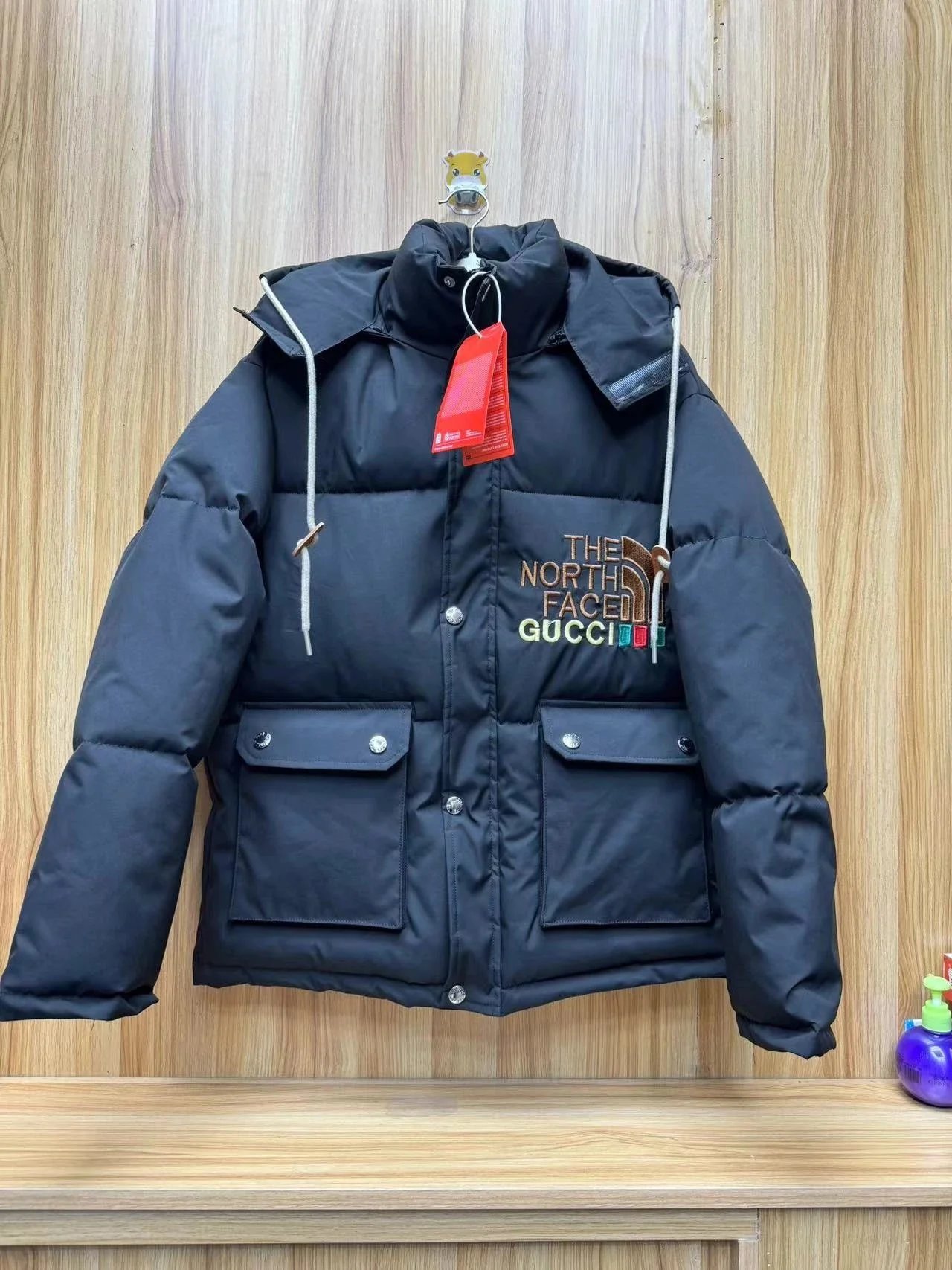 18 black