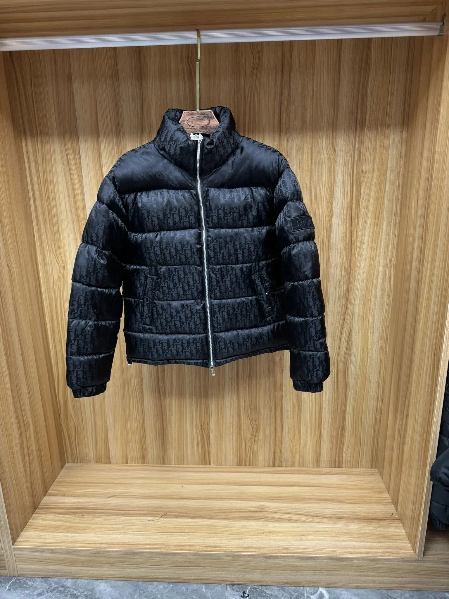 29 black
