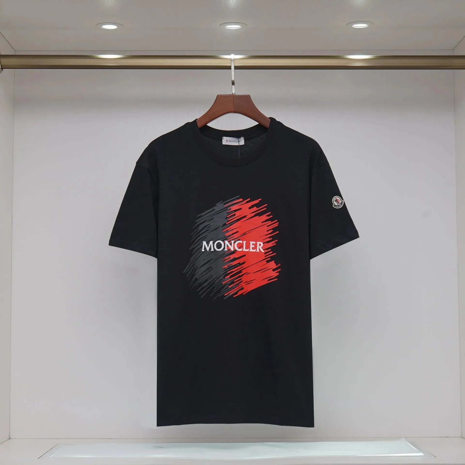 R296 Black