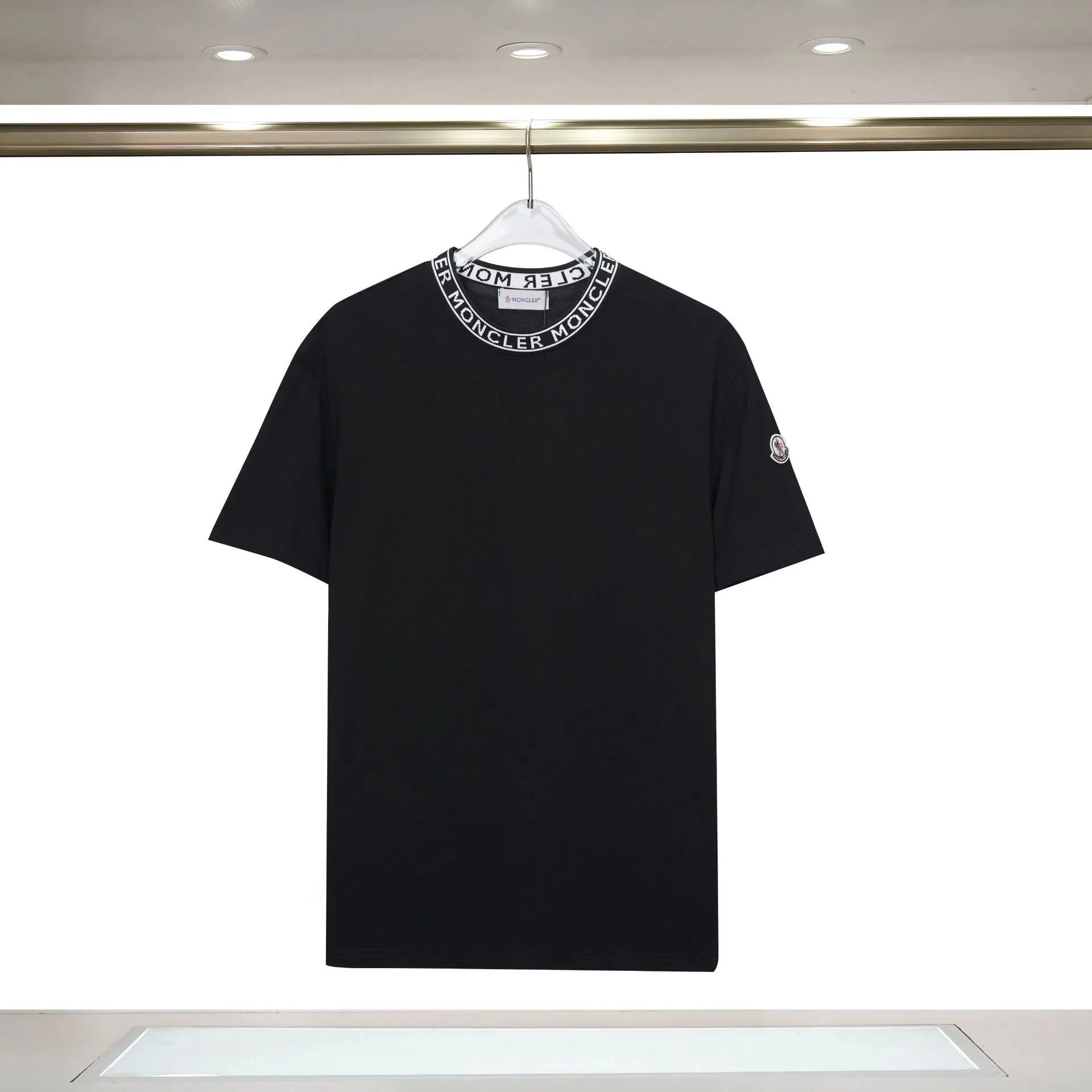 R 192 black