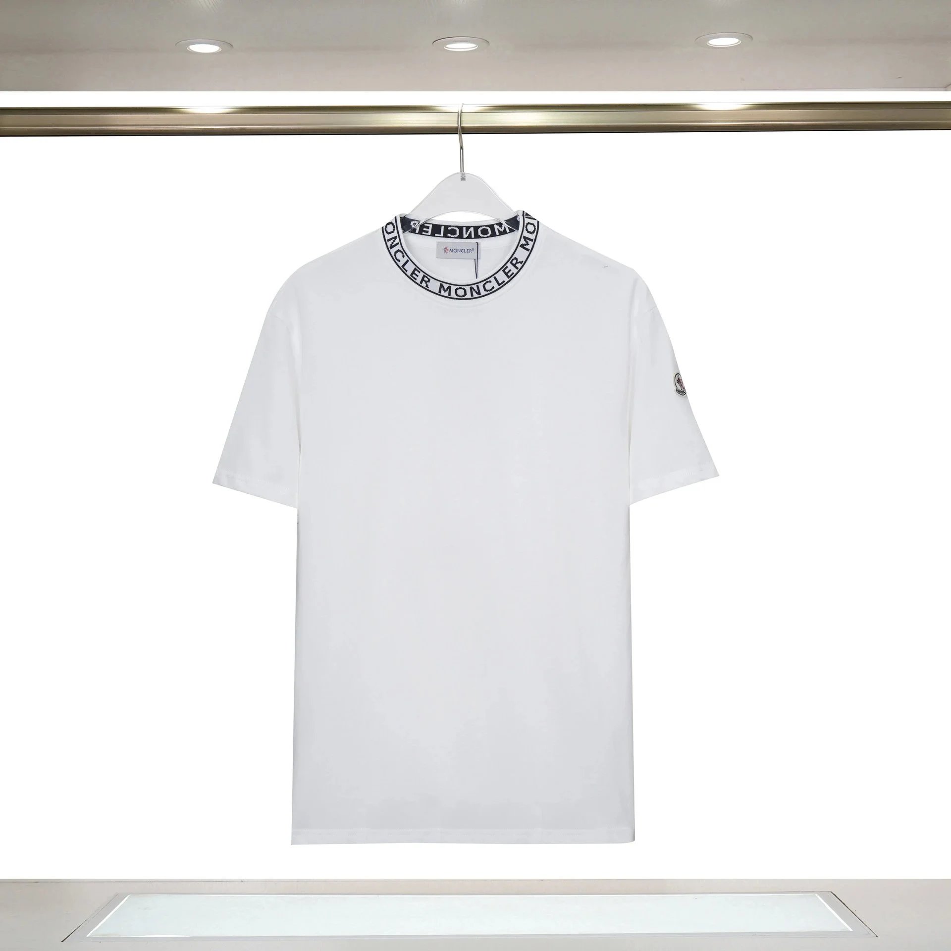 R 192 white