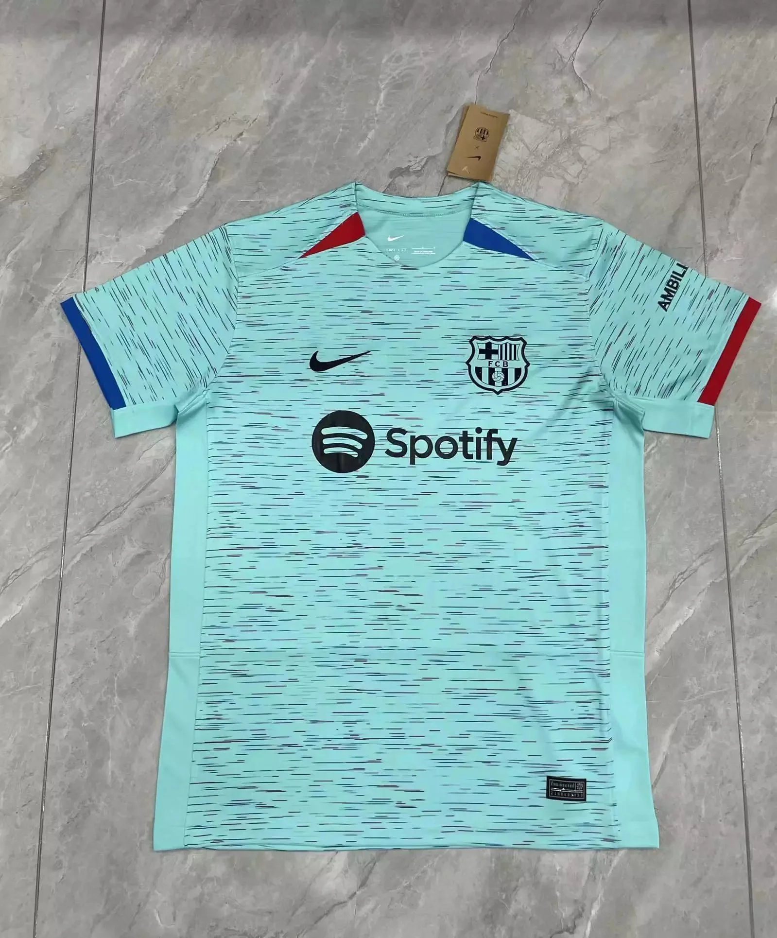 01 Lake Blue 006