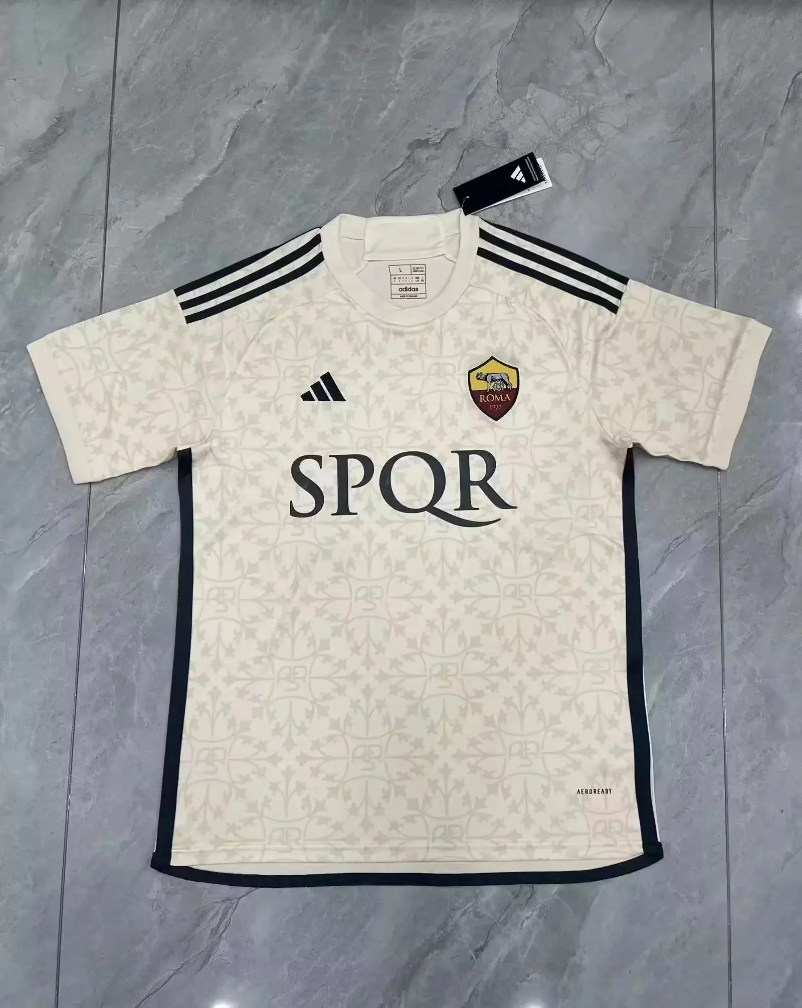17 White 006