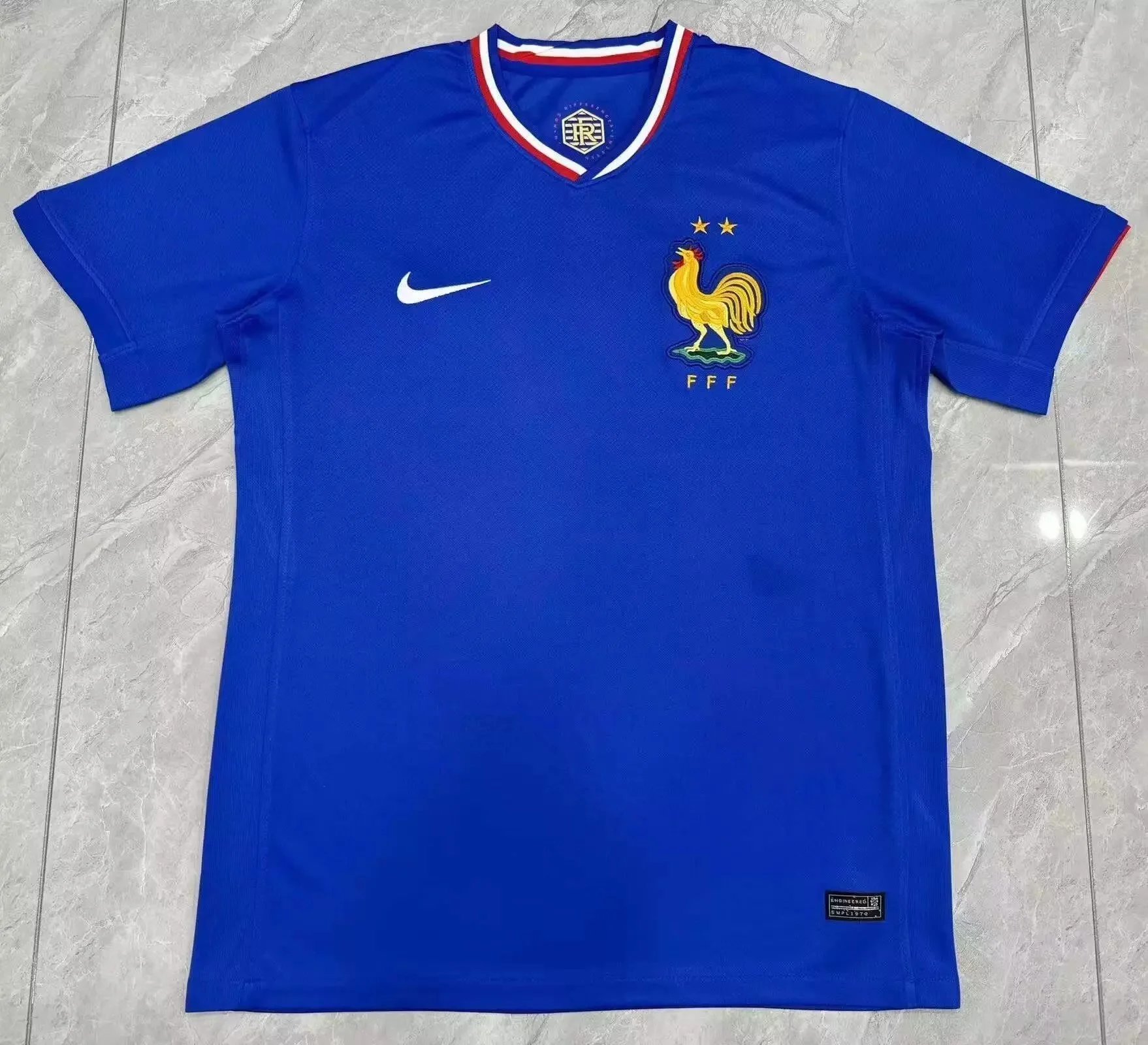 24 Blue 006
