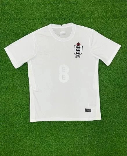 2425 England training kit in white