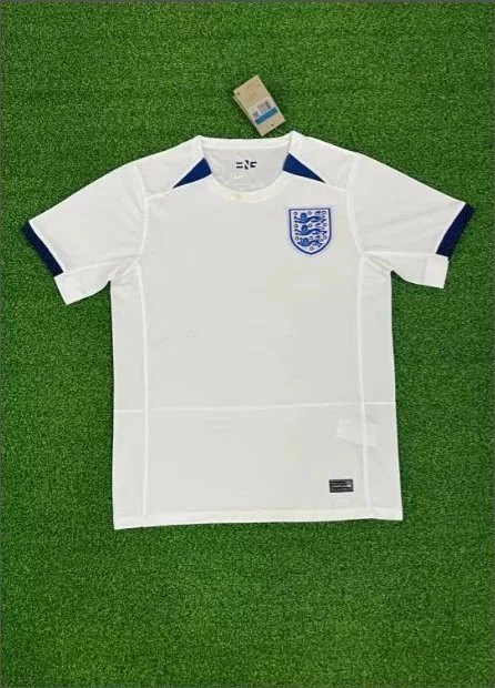 22-23 England home white
