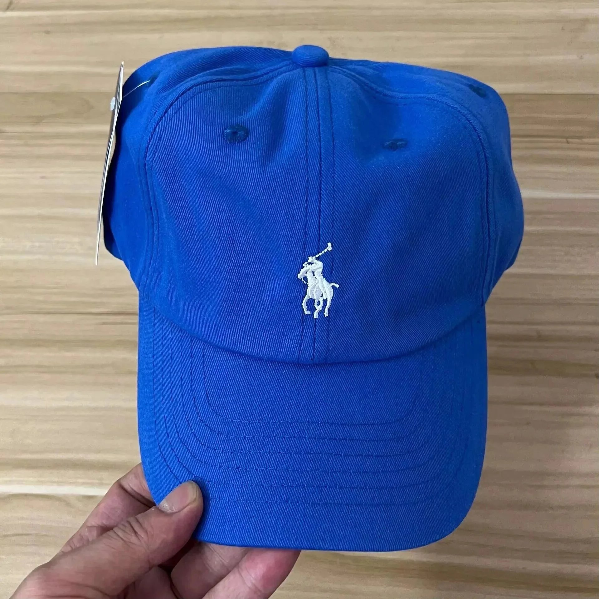 Color blue polo