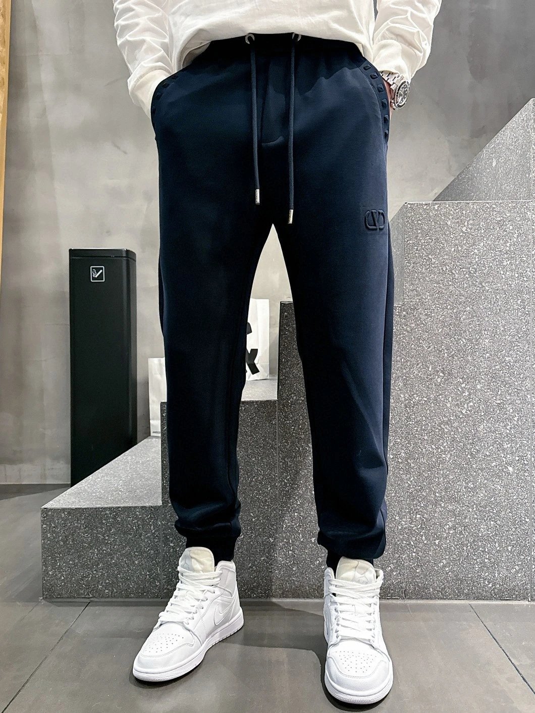 21