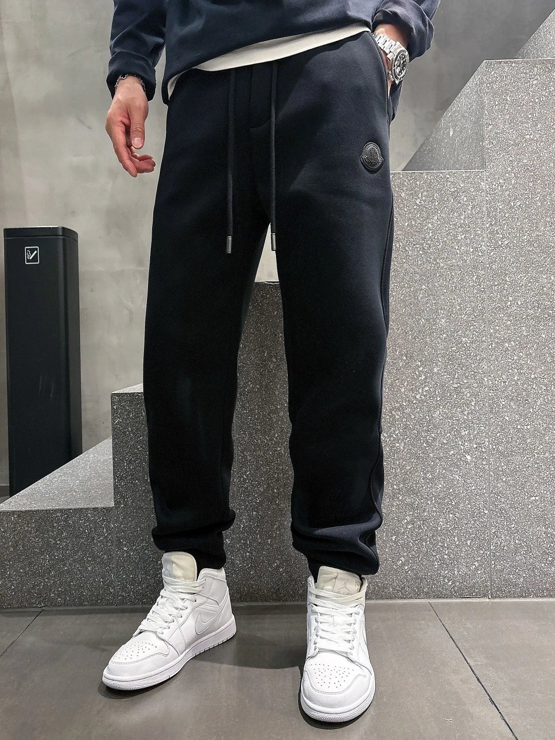 32