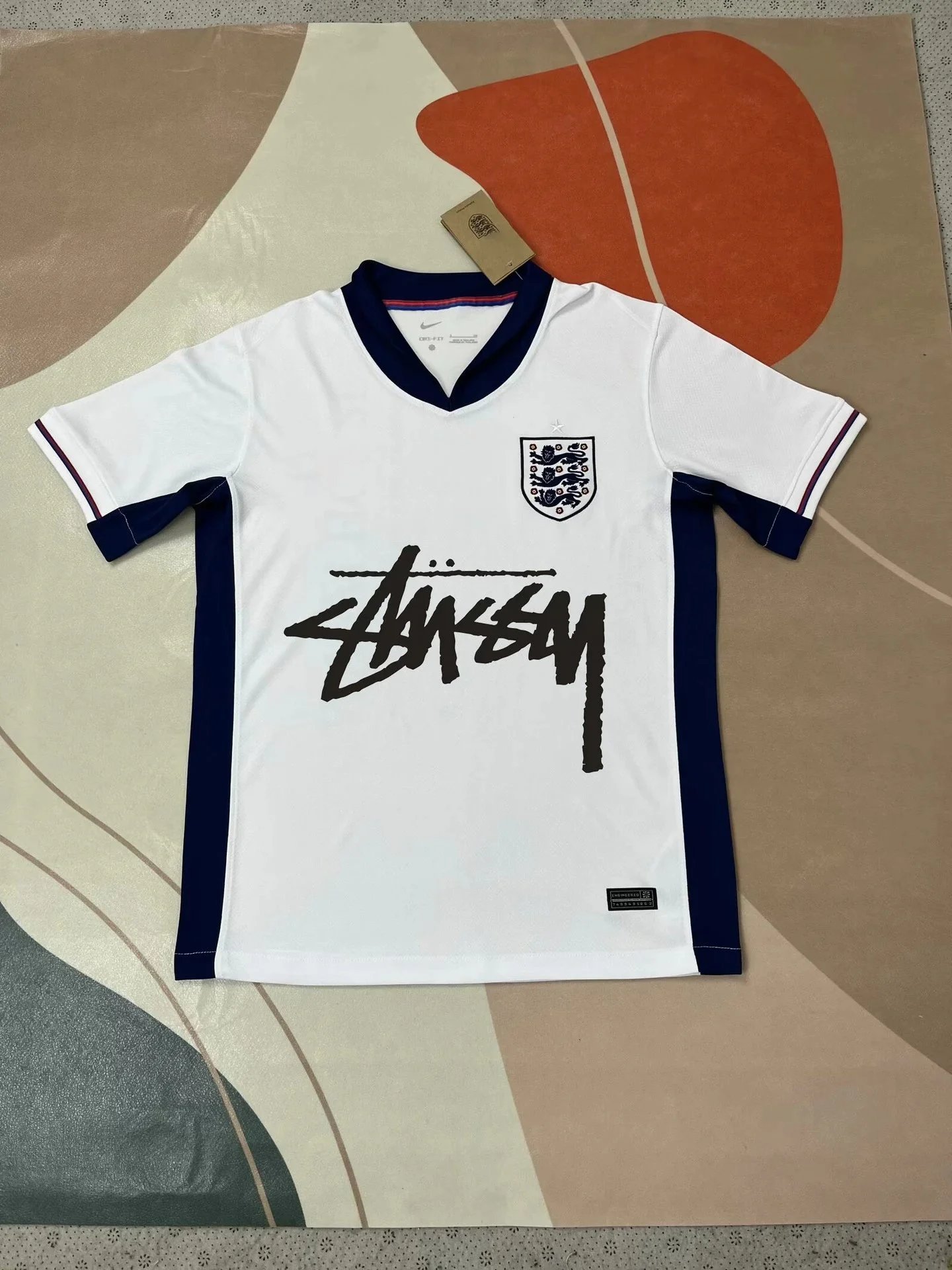 09 white