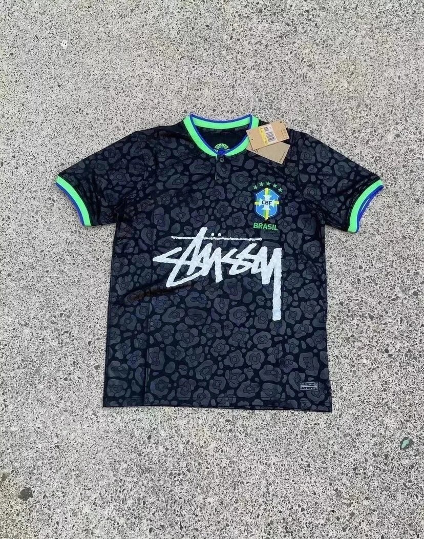 16 black pattern