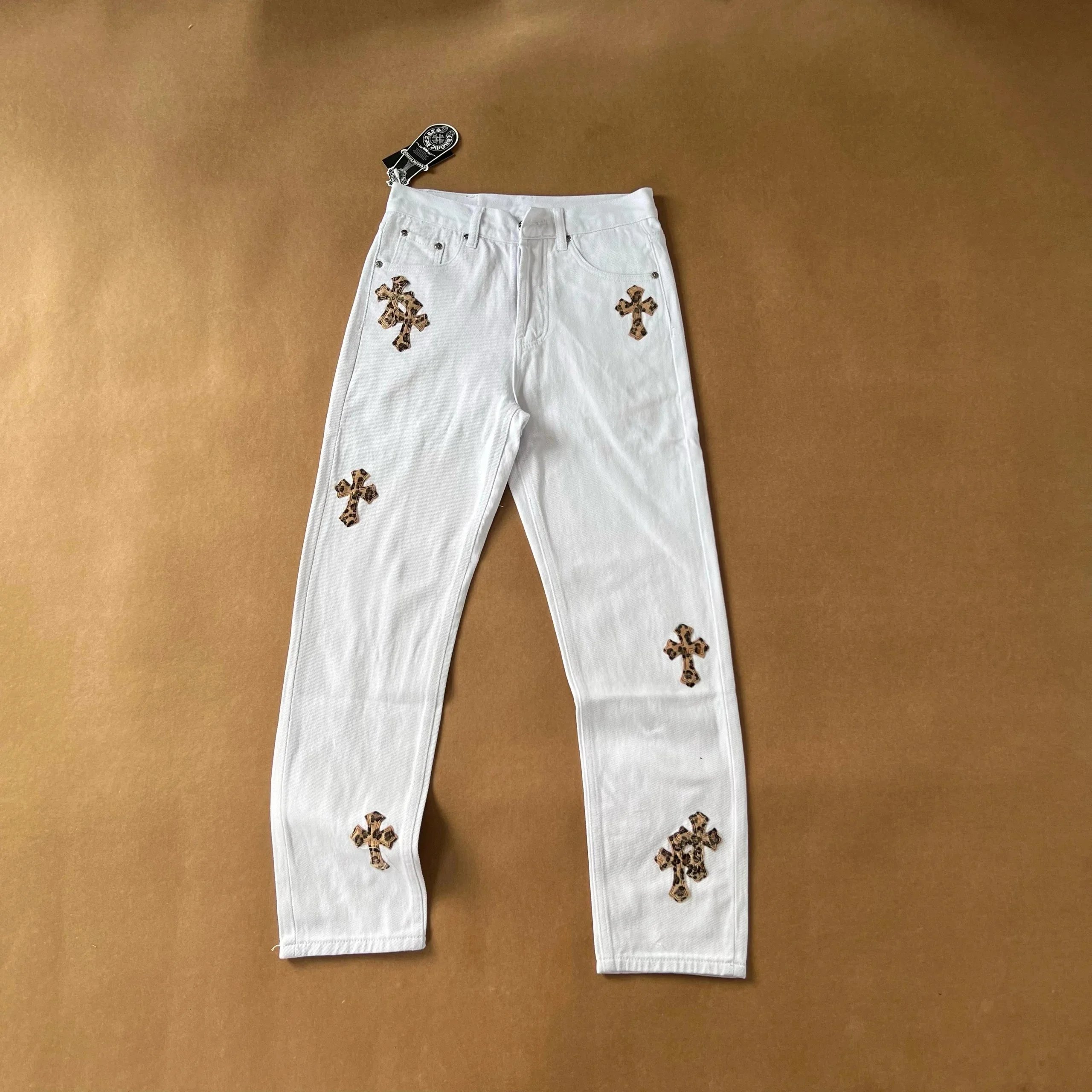 White leopard print