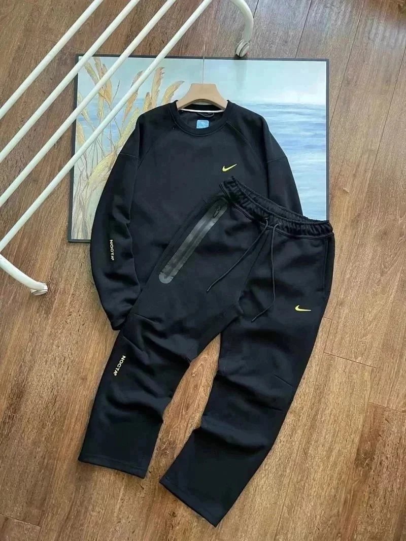 Black suit 002