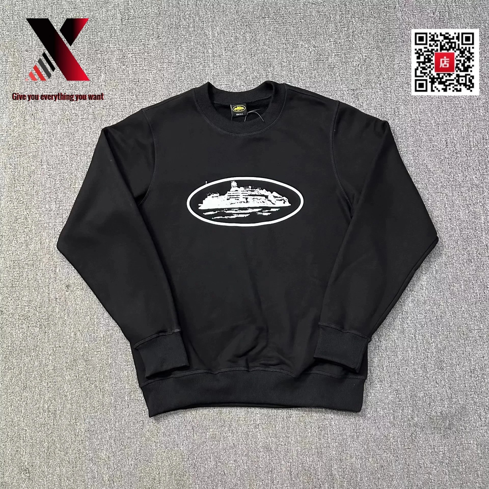 Sweatshirt – Black with White Label