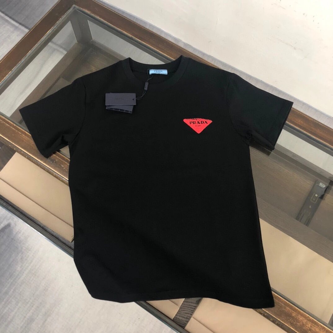 04 Black