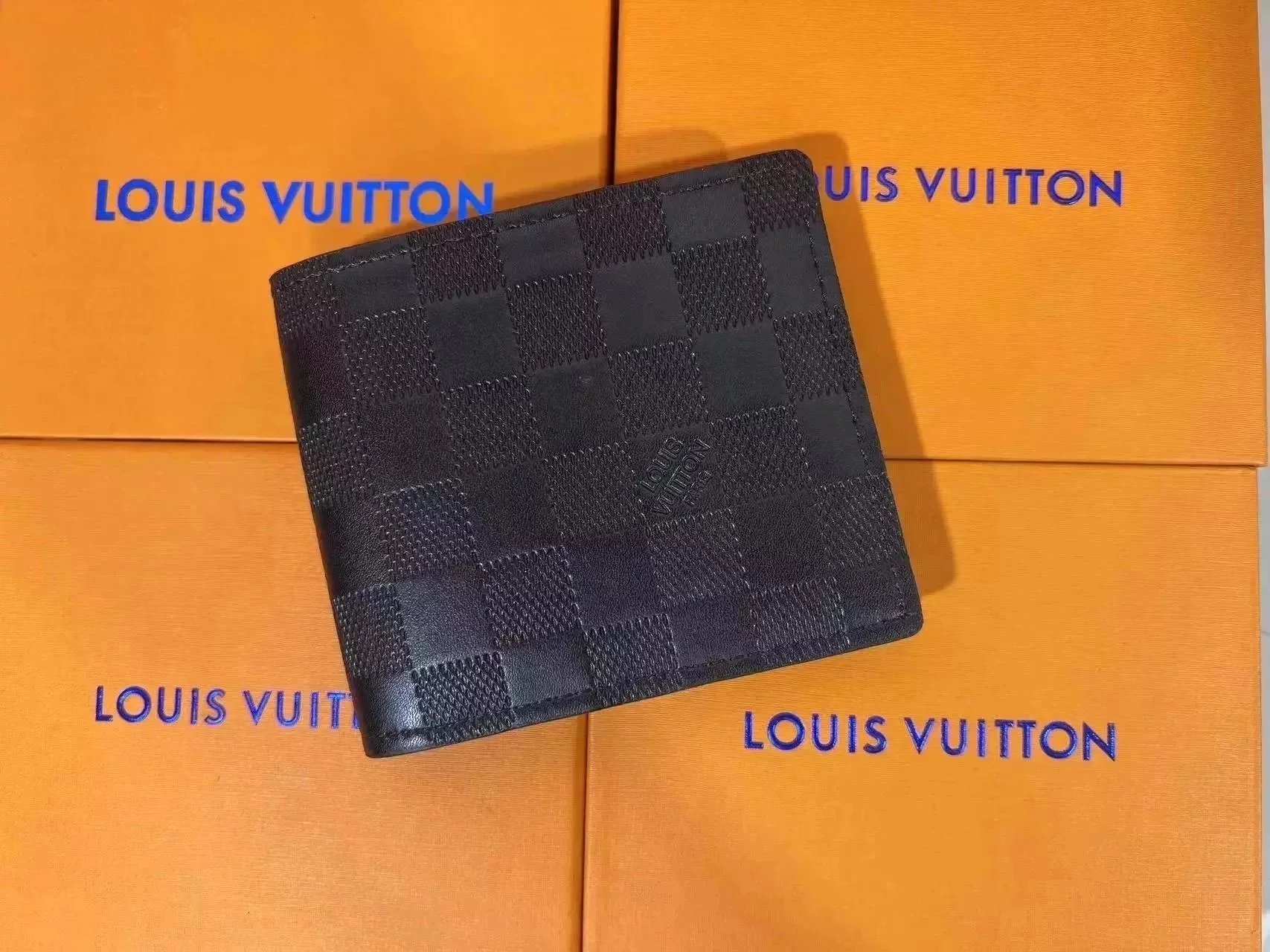 Black embossed grain