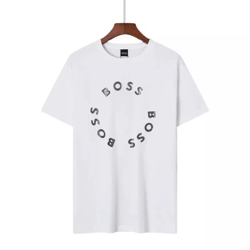 9 white short-sleeved