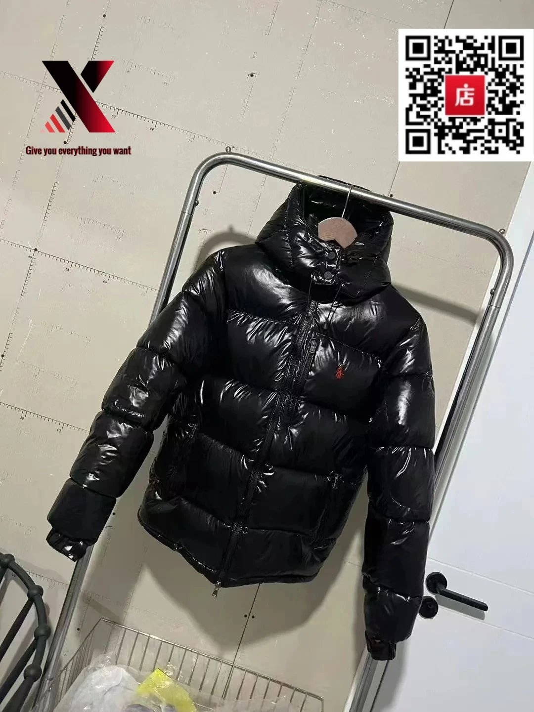 4 (Pre-sale item, approximately 7 days; no returns accepted afte