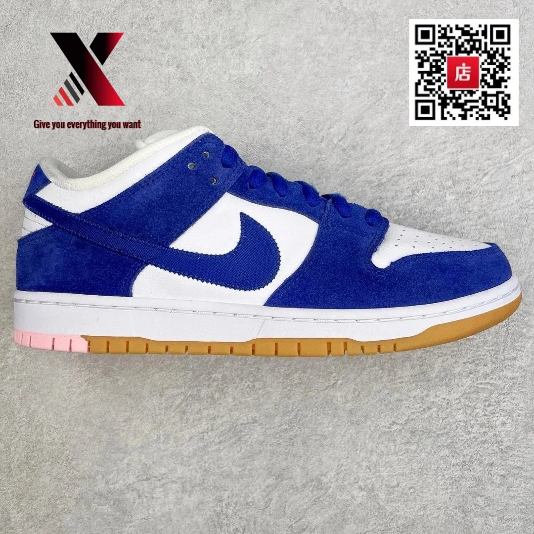 Dunk SB White and Blue Los Angeles