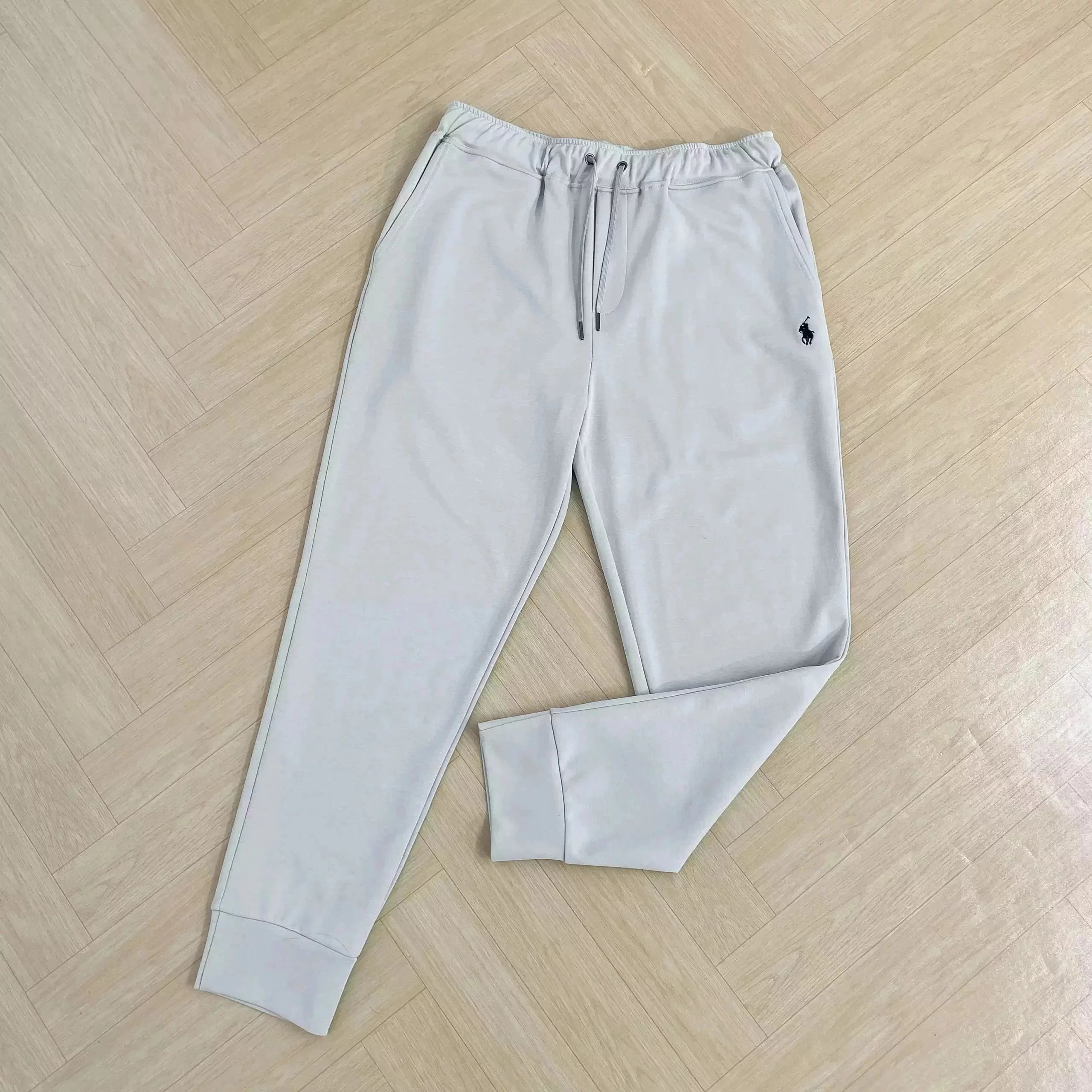 25 Gray-Green 002