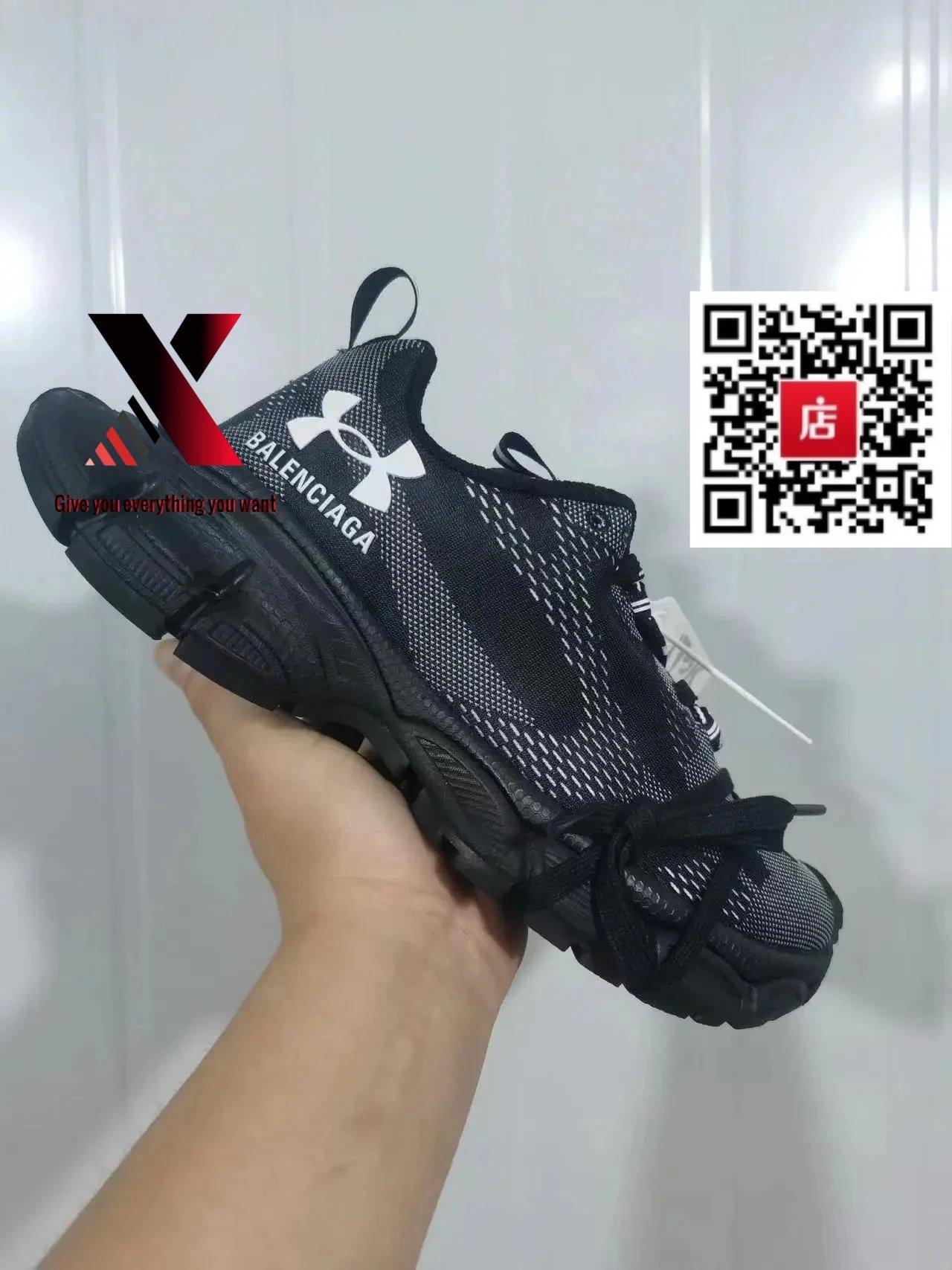 Under Armour collaboration model, black