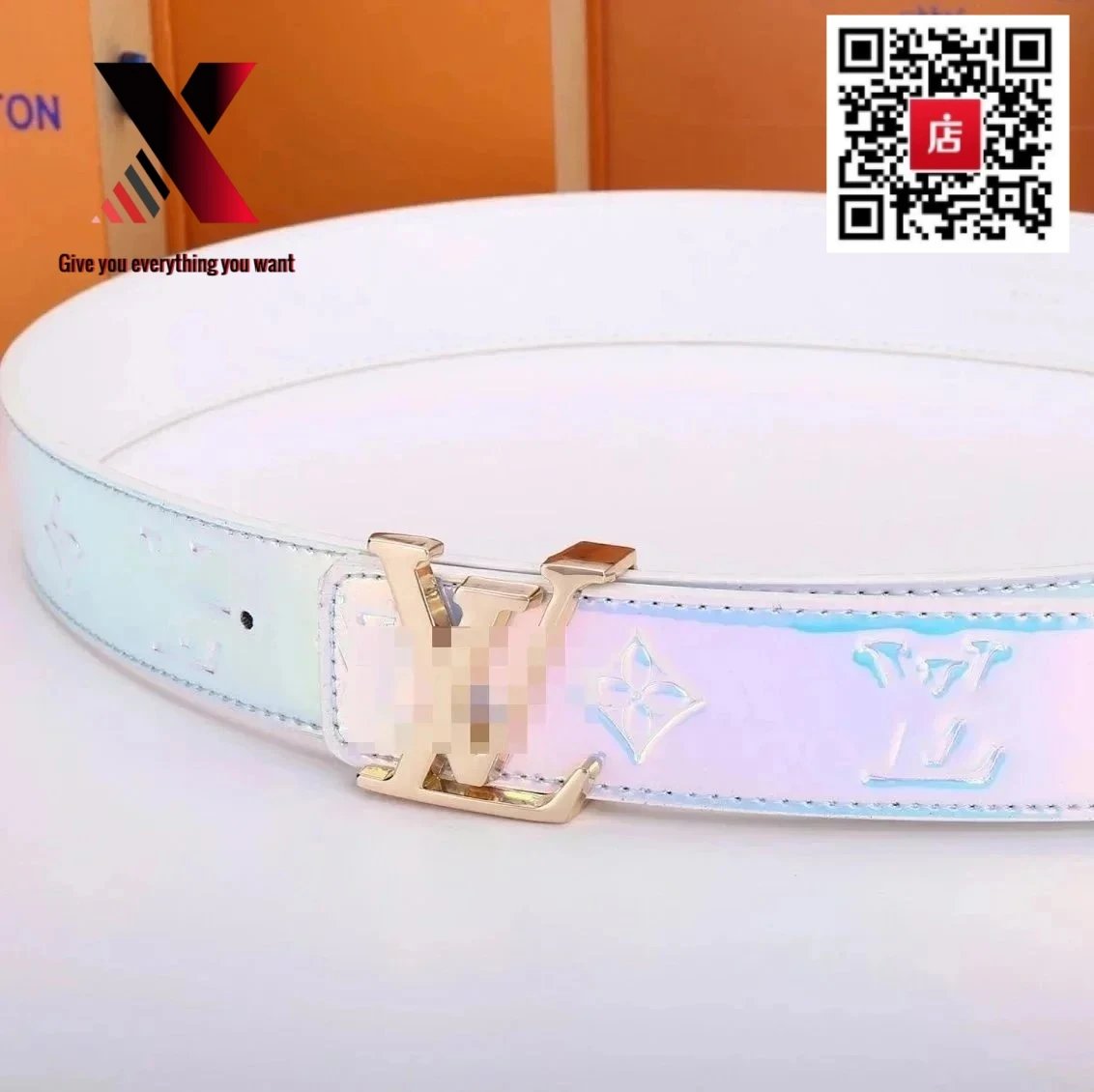 Golden buckle