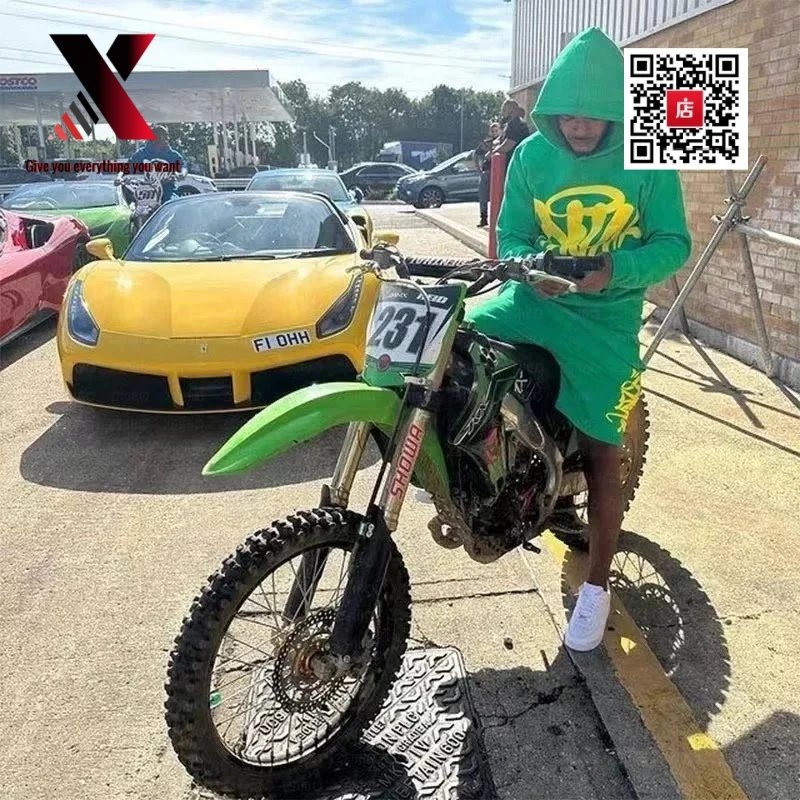 09 Green Suit