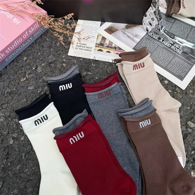 32 gray two pairs