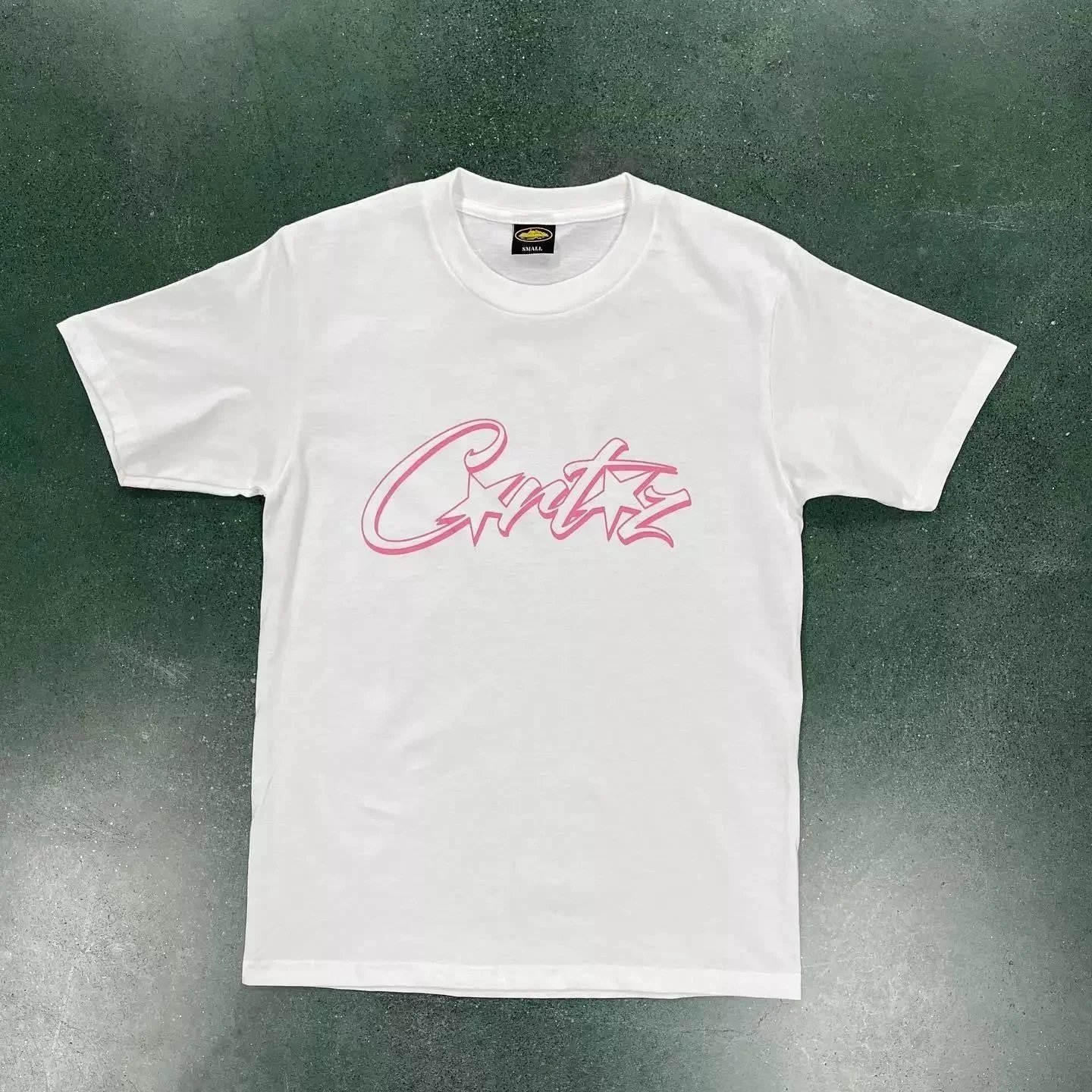 29 white