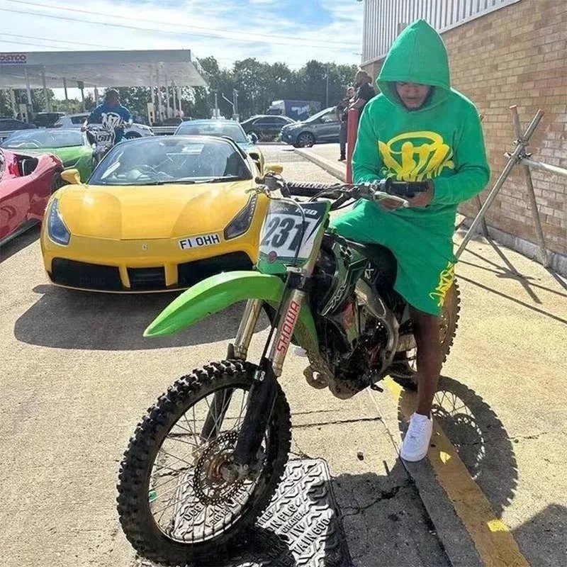 03 Green Suit