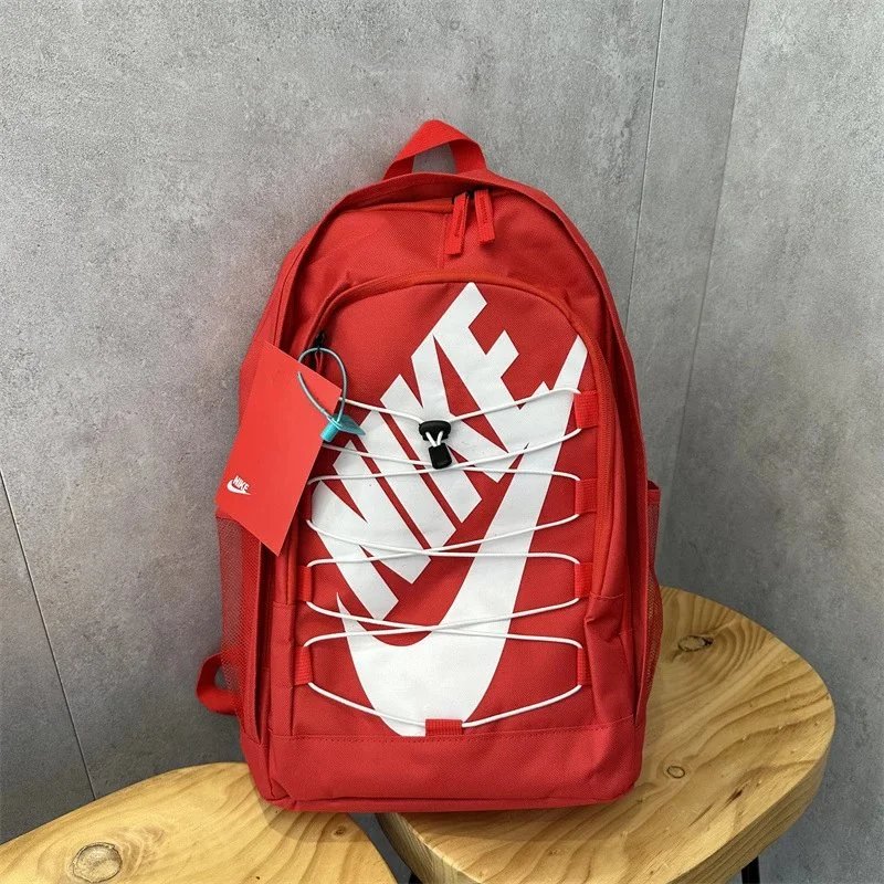 11 Red 006